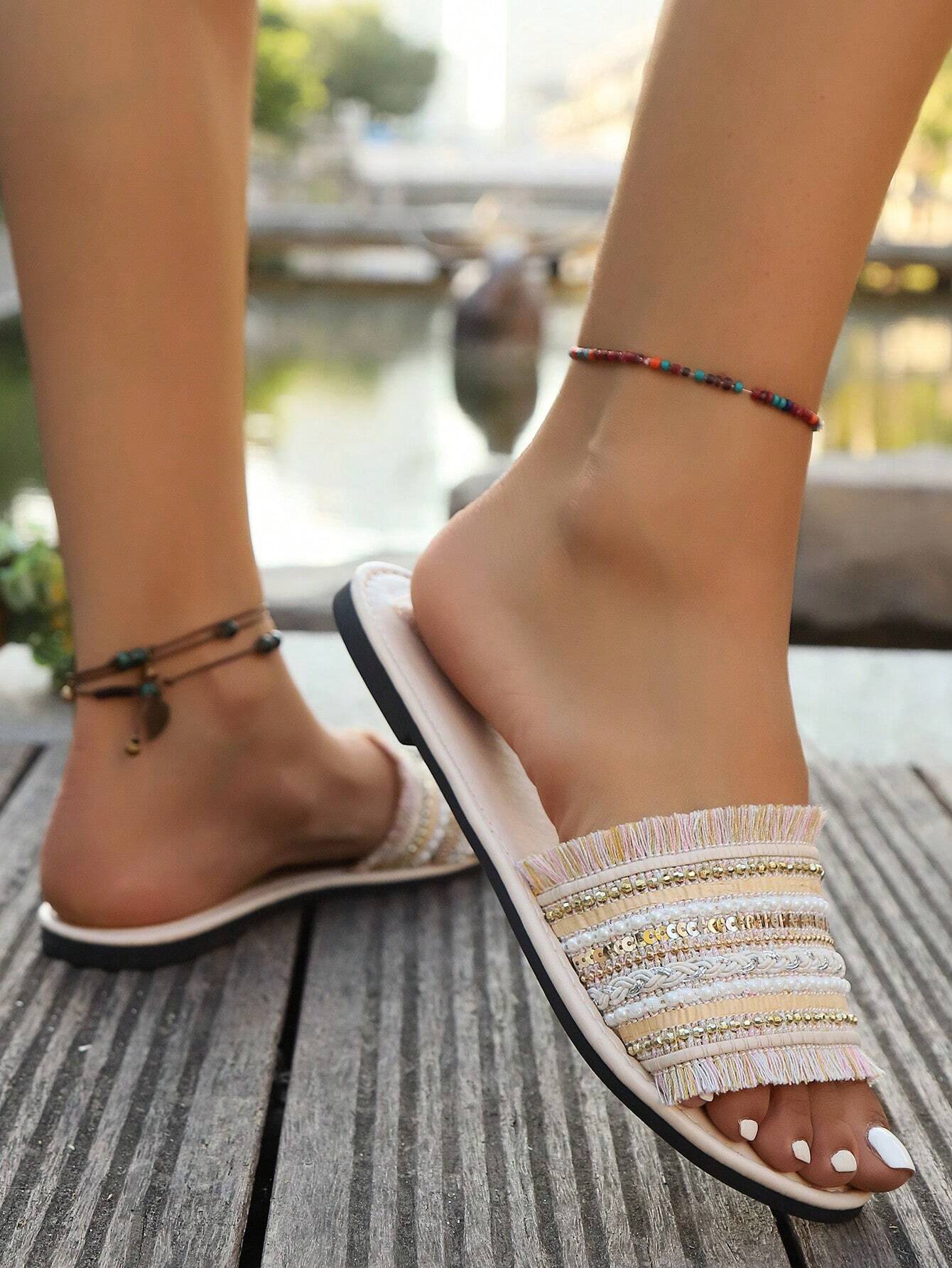 Women's Sequin & Tassel Decorated Flat Sandals, Fashion Casual Colorful Round Toe Flat Shoes